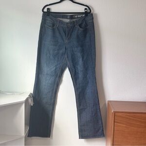 Women’s NY&C Bootcut Curvy Jeans – Size 16 Tall – Dark Wash Stretch Denim NWOT